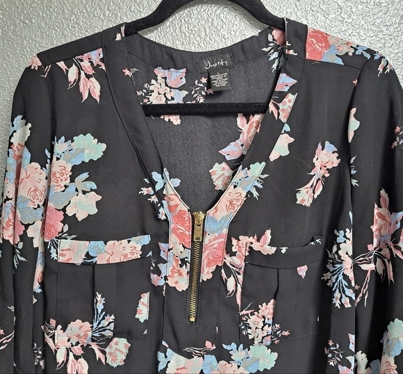 Justify Floral Tunic/Blouse Size L - Picture 6 of 10